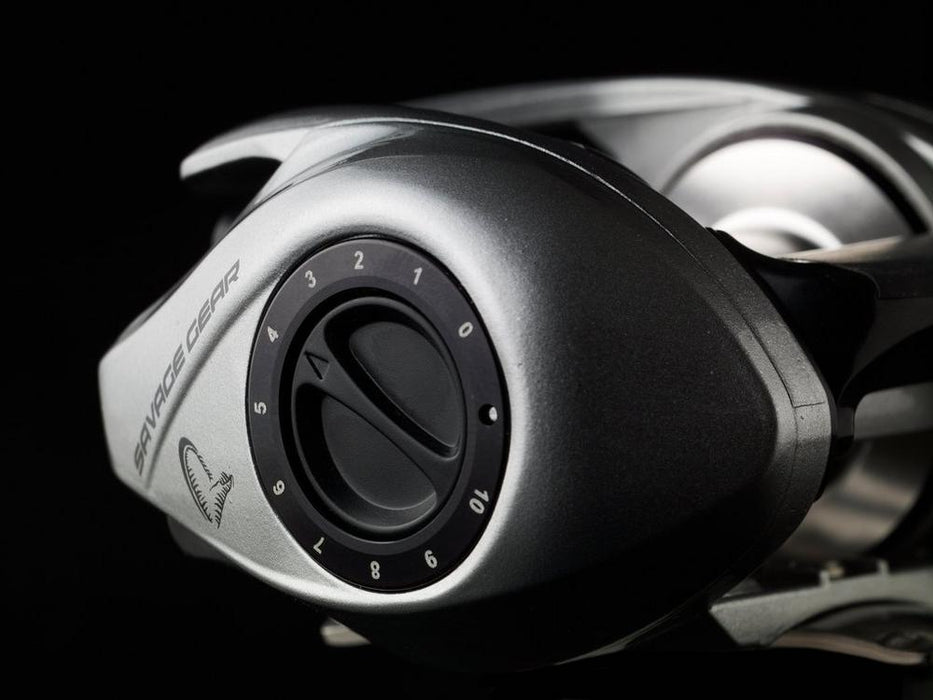 Savage Gear SG6 300BC Baitcaster right hand wind