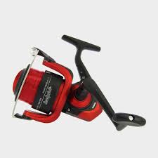Angling Pursuits Pricebuster 12ft Beachcaster and 7000 Reel complete with line, Rig,Weight & Hooks