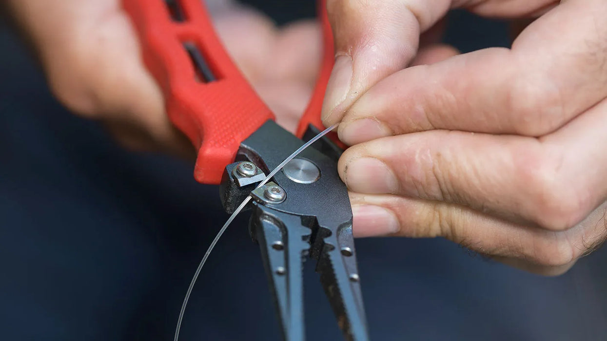 Rage belt pliers Reelfishing