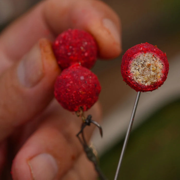 Fjuka (Barely) Legal Coated Boilies 15mm 400g