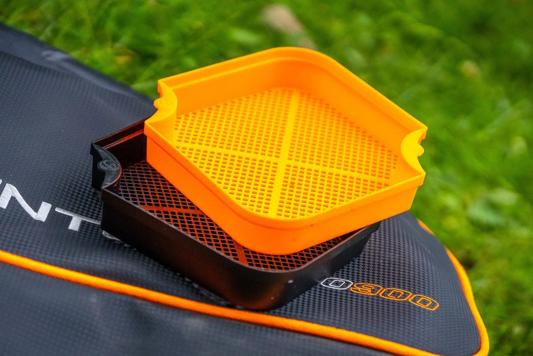 Guru Maggot Riddle Reelfishing