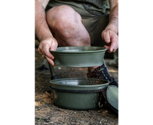 Korum EVA Solid Groundbait Bowl and Riddle