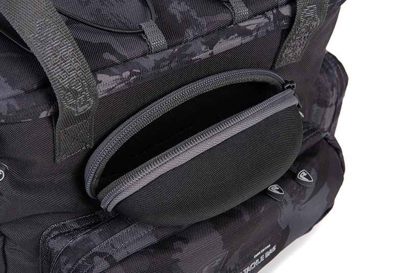 Fox Rage Voyager Medium Tackle Bag