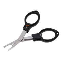 Savage Gear Magic folding scissors at Reelfishing