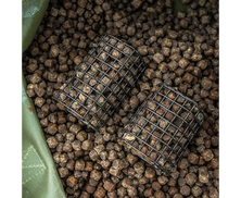 Korum River Cage Feeder Reelfishing